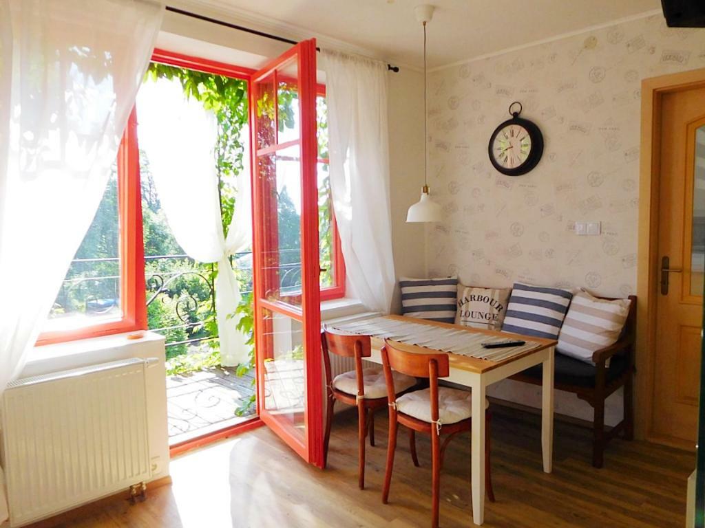 Apartmány Ruprechtov Hroznetin Exteriér fotografie